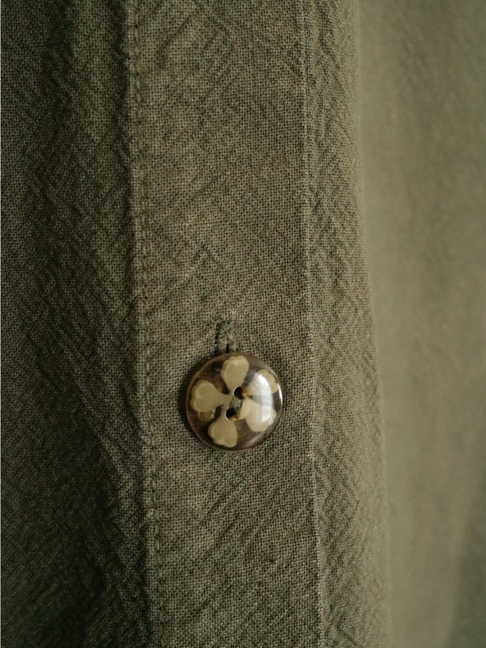 Vintage 100% Cotton Olive Short Sleeve Collared Top - Picture 3 of 8